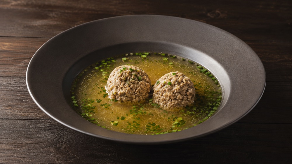 Leberknödelsuppe